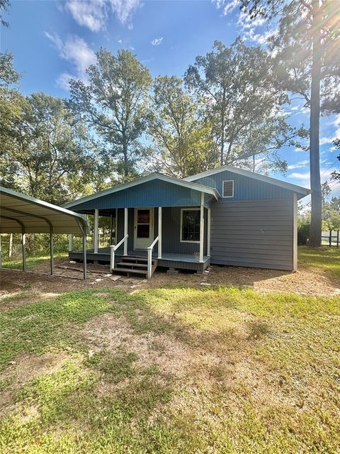 Photo of 402 County Road 3708, Splendora, TX 77372 (MLS # 53939947)
