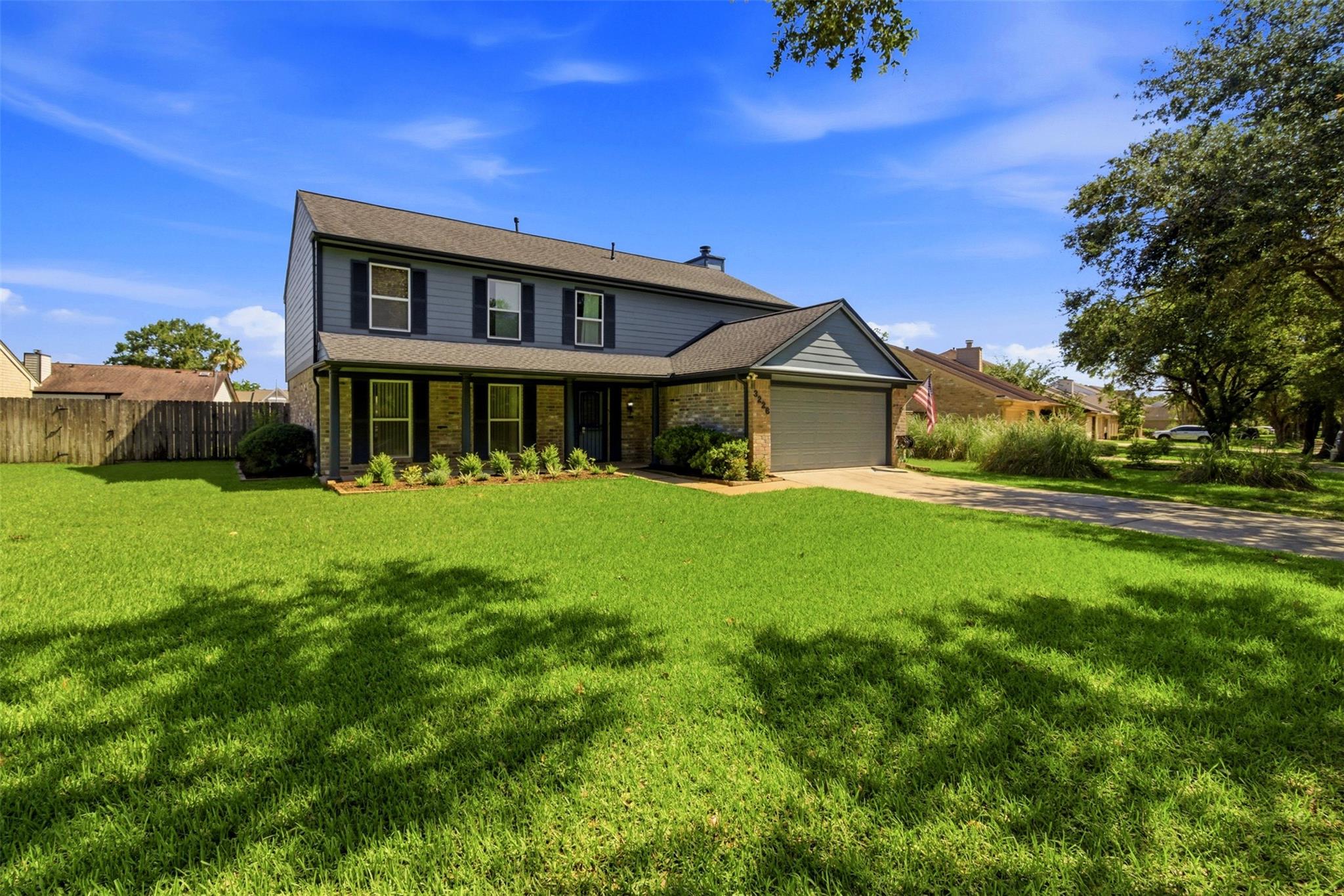 3226 Lakefield Way