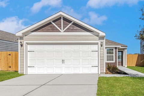 Photo of 8210 Burnt Orchid Drive, Houston, TX 77016 (MLS # 74622039)