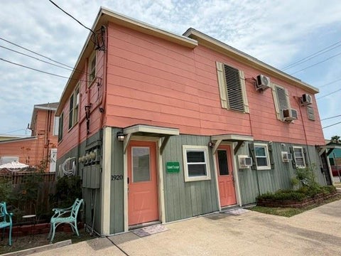 Photo of 2328 Avenue P 1/2, Galveston, TX 77550 (MLS # 53649829)