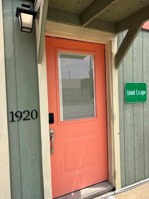 2328 Avenue P 1/2