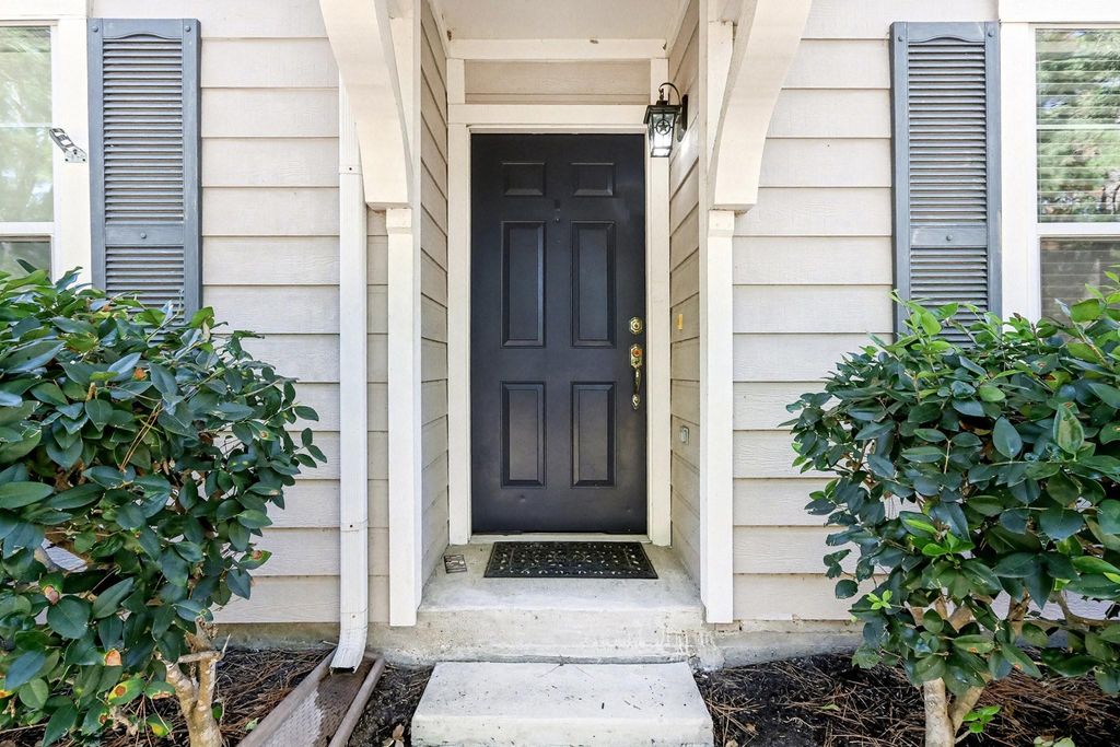 Photo of 6107 Kings Oaks Lane, Humble, TX 77346 (MLS # 97294102)