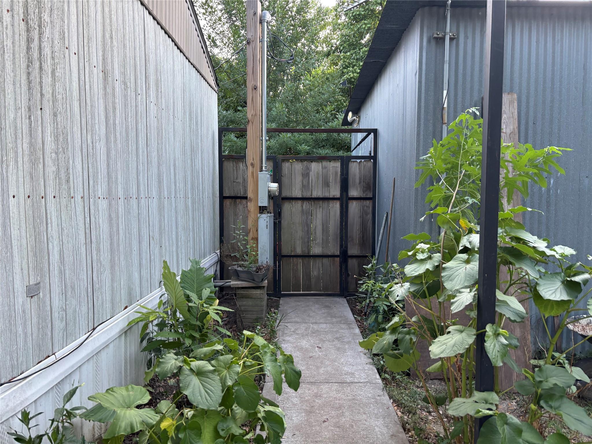 902 Ferol Lane