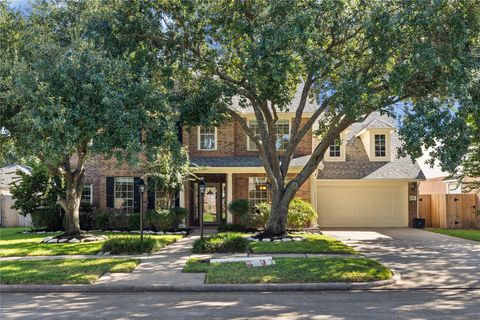 Photo of 8410 Castle Pond Court, Houston, TX 77095 (MLS # 39324576)