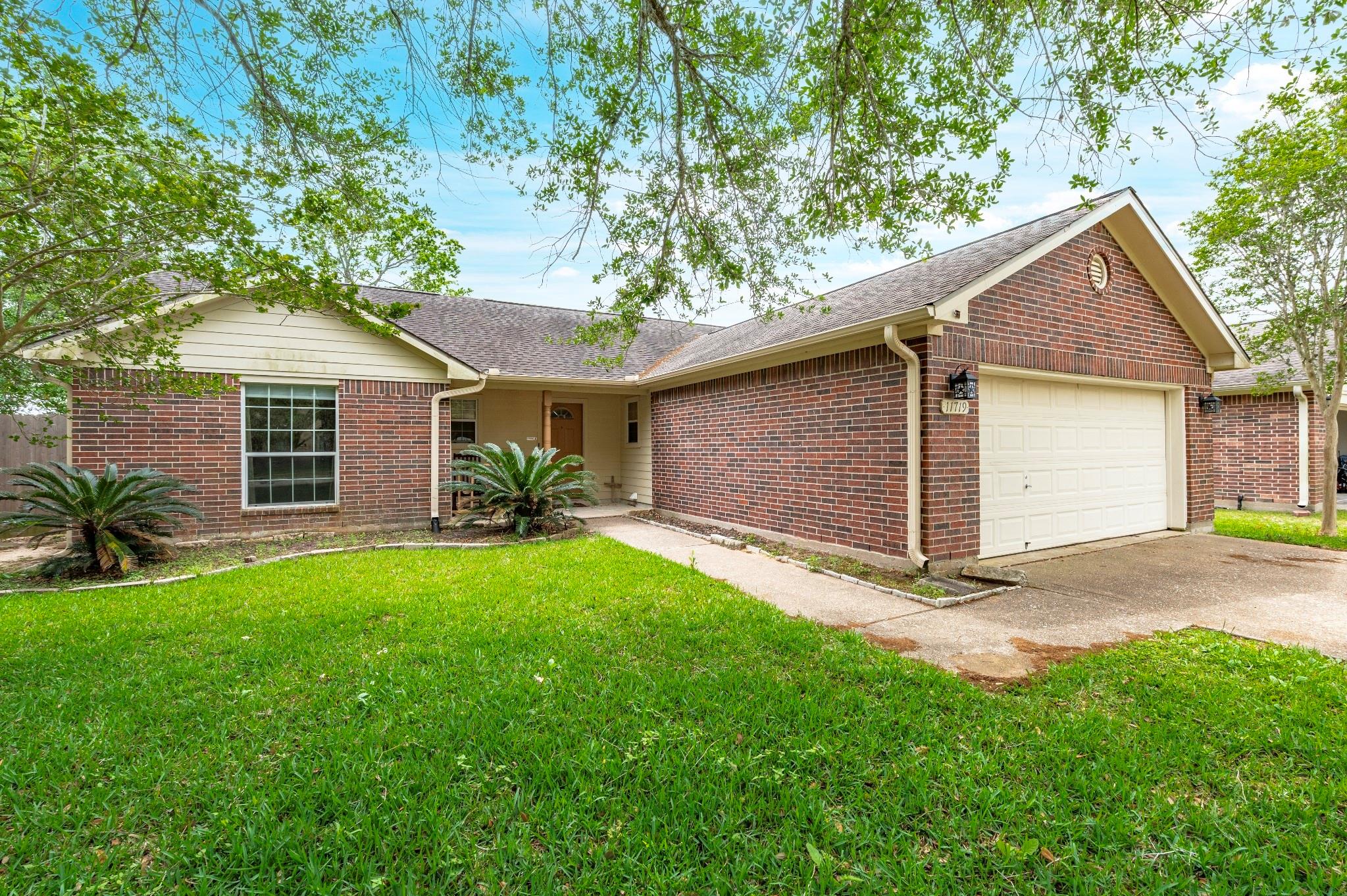 11719 Santa Fe Trail