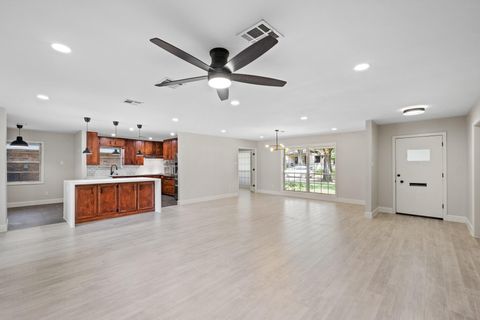 Photo of 5911 Rutherglenn Drive, Houston, TX 77096 (MLS # 73102813)