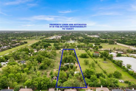 Photo of 3650 Rivers Road, Pearland, TX 77578 (MLS # 90053710)