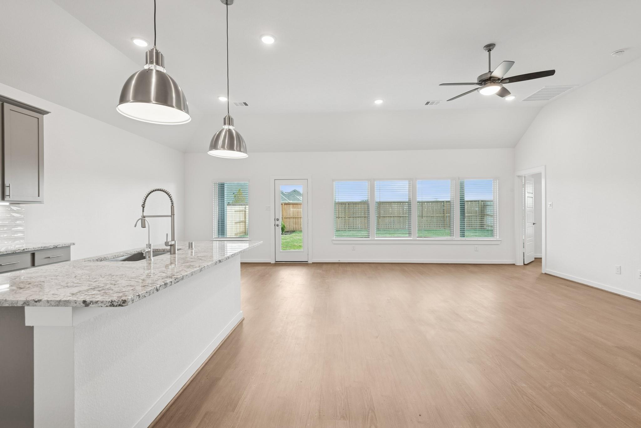 32215 Sunbeam Drive
