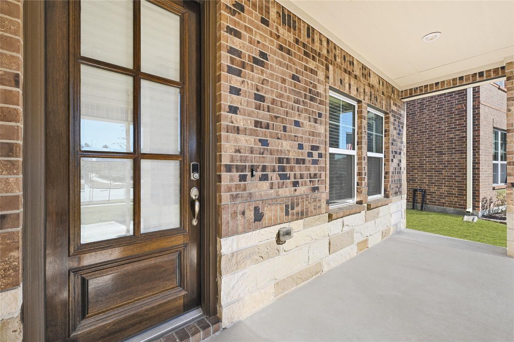 Photo of 9837 Pearly Everlasting, Conroe, TX 77385 (MLS # 68588498)