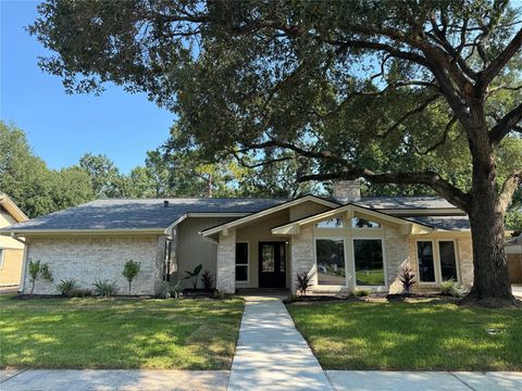 Photo of 4214 Honey Oaks Drive, Seabrook, TX 77586 (MLS # 74020656)