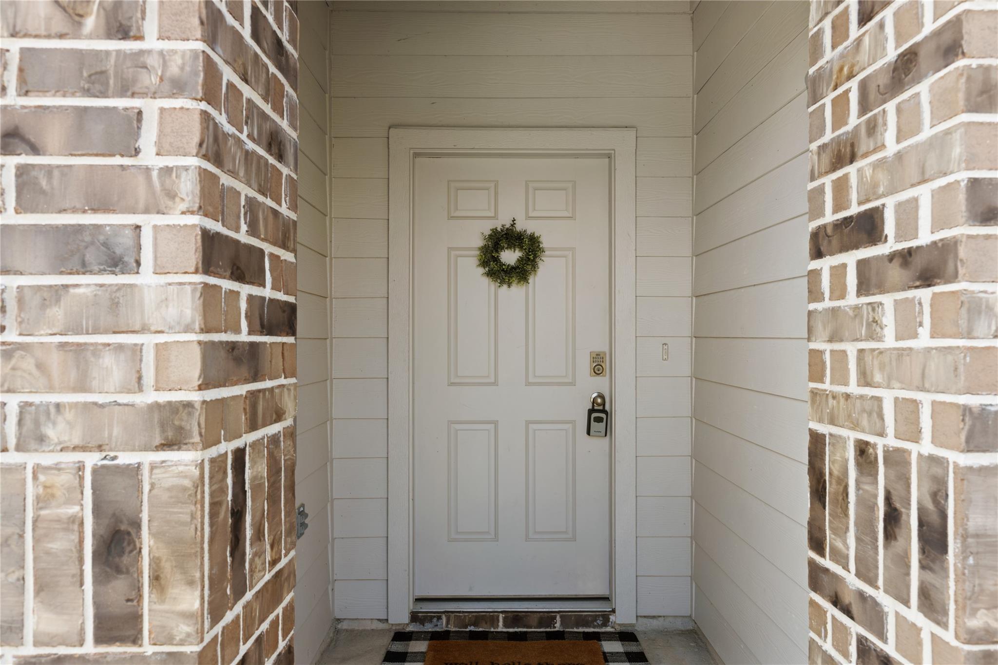 12861 Sunshine Park Drive S