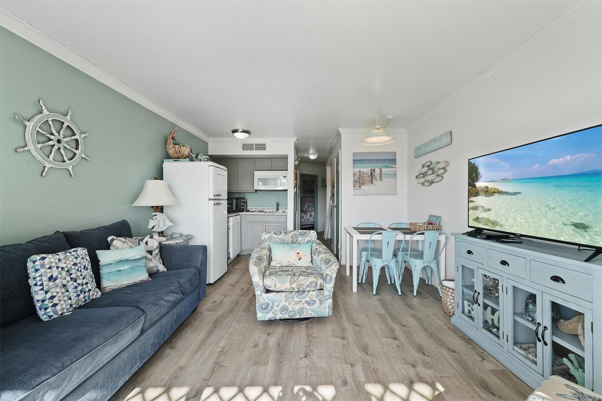6300 Seawall Boulevard 3308