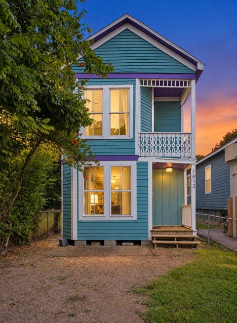 Photo of 1913 Ursuline Street, Galveston, TX 77550 (MLS # 9222584)