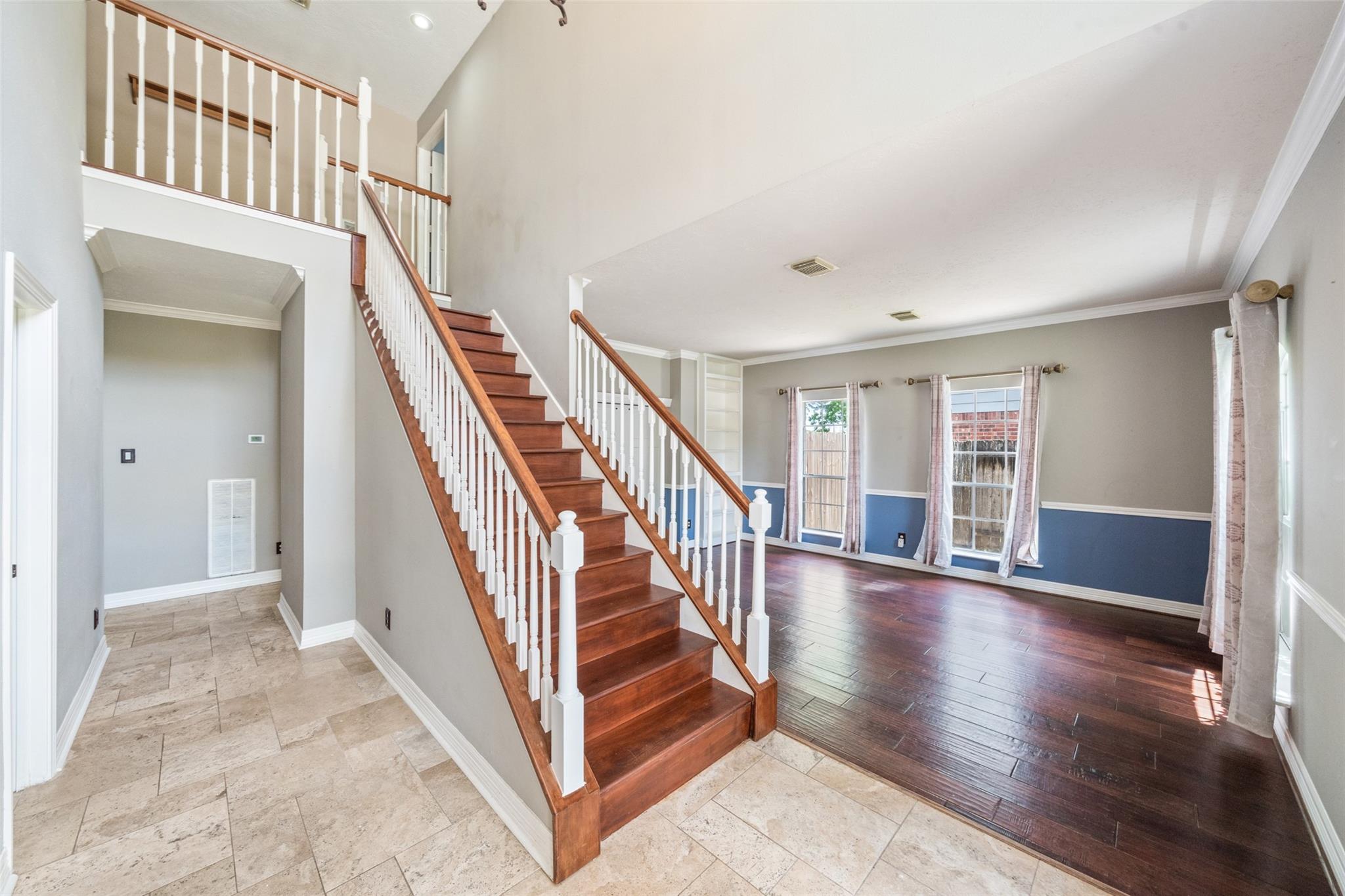 2502 Sea Horse Court