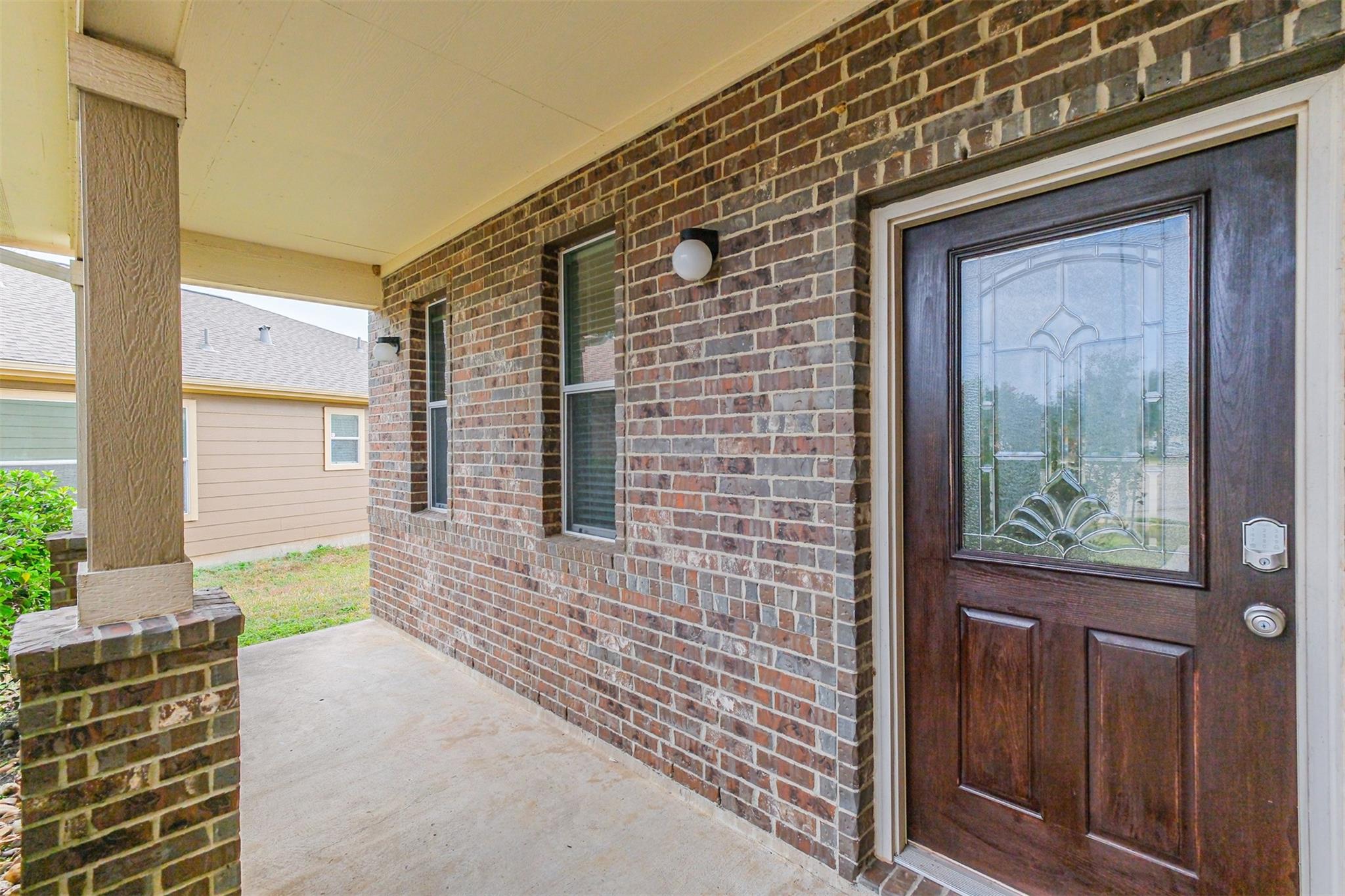 18607 Shavano Court