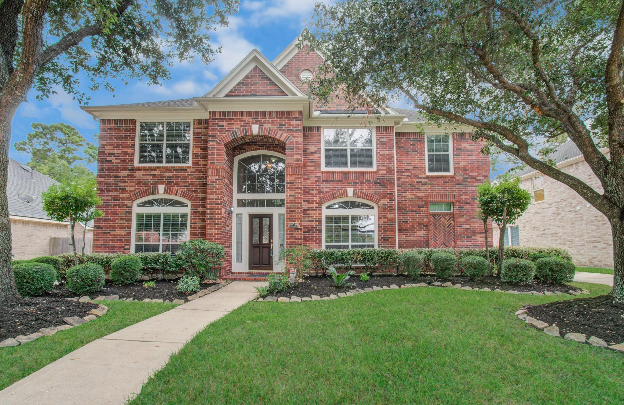15919 Hurstfield Pointe Drive