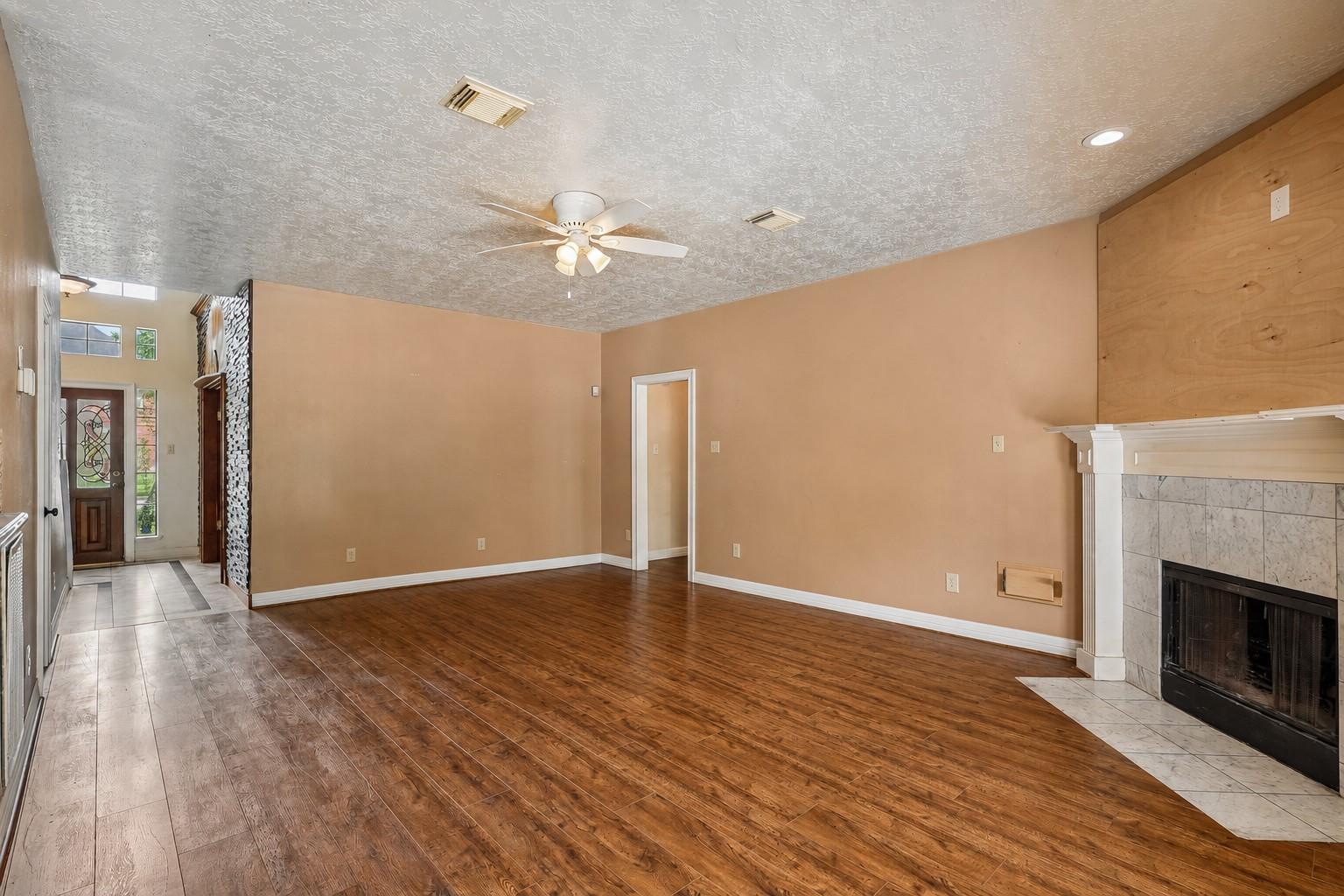 907 Remington Court