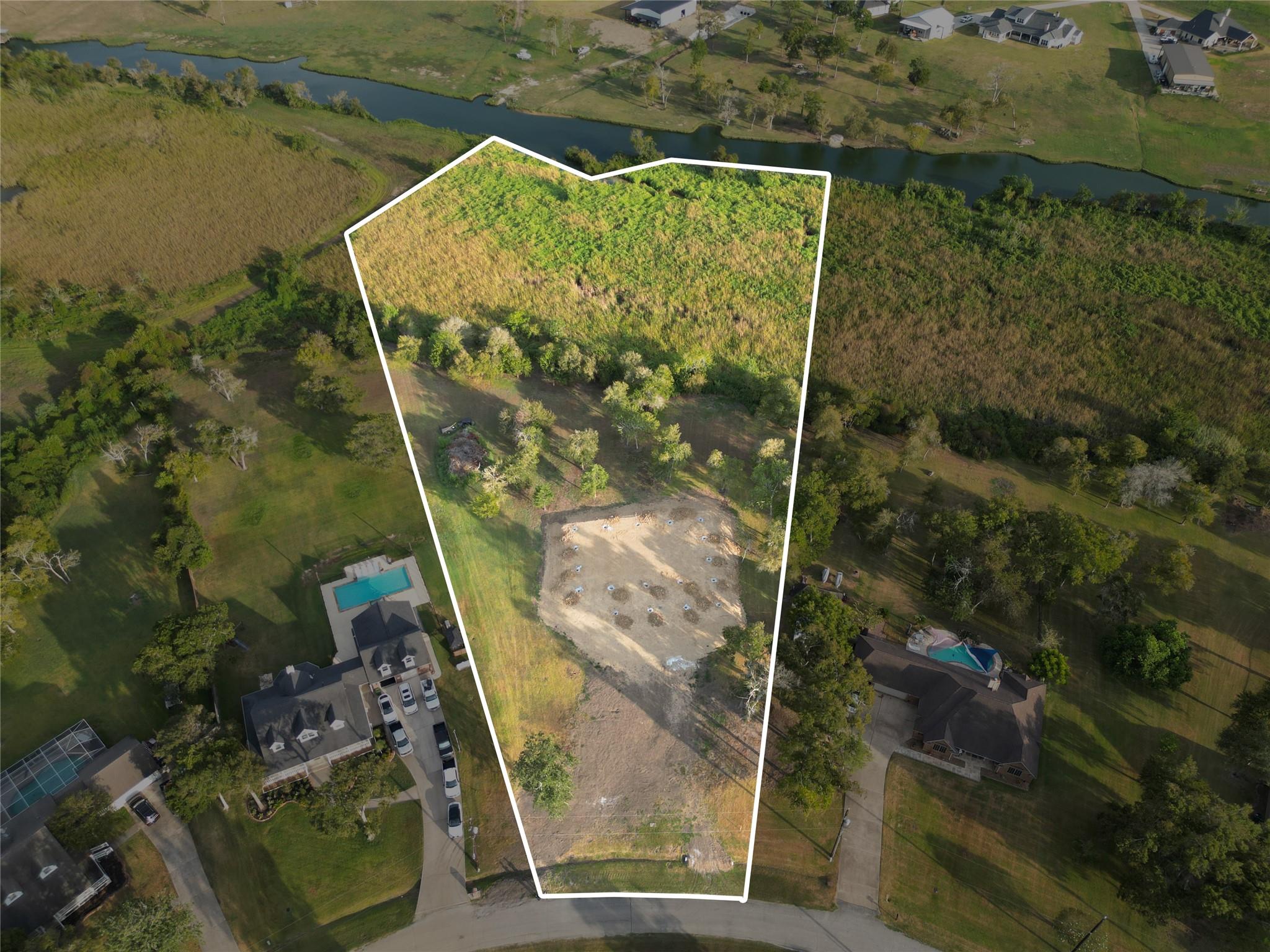 1828 Bayou Breeze Drive