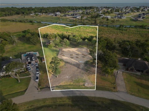 Photo of 1828 Bayou Breeze Drive, Baytown, TX 77523 (MLS # 47002854)