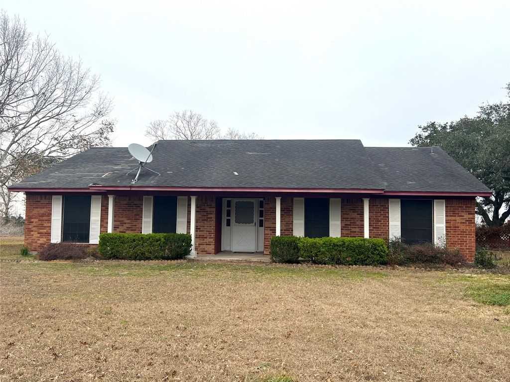 Photo of 270 Bode Street, El Campo, TX 77437 (MLS # 79406048)
