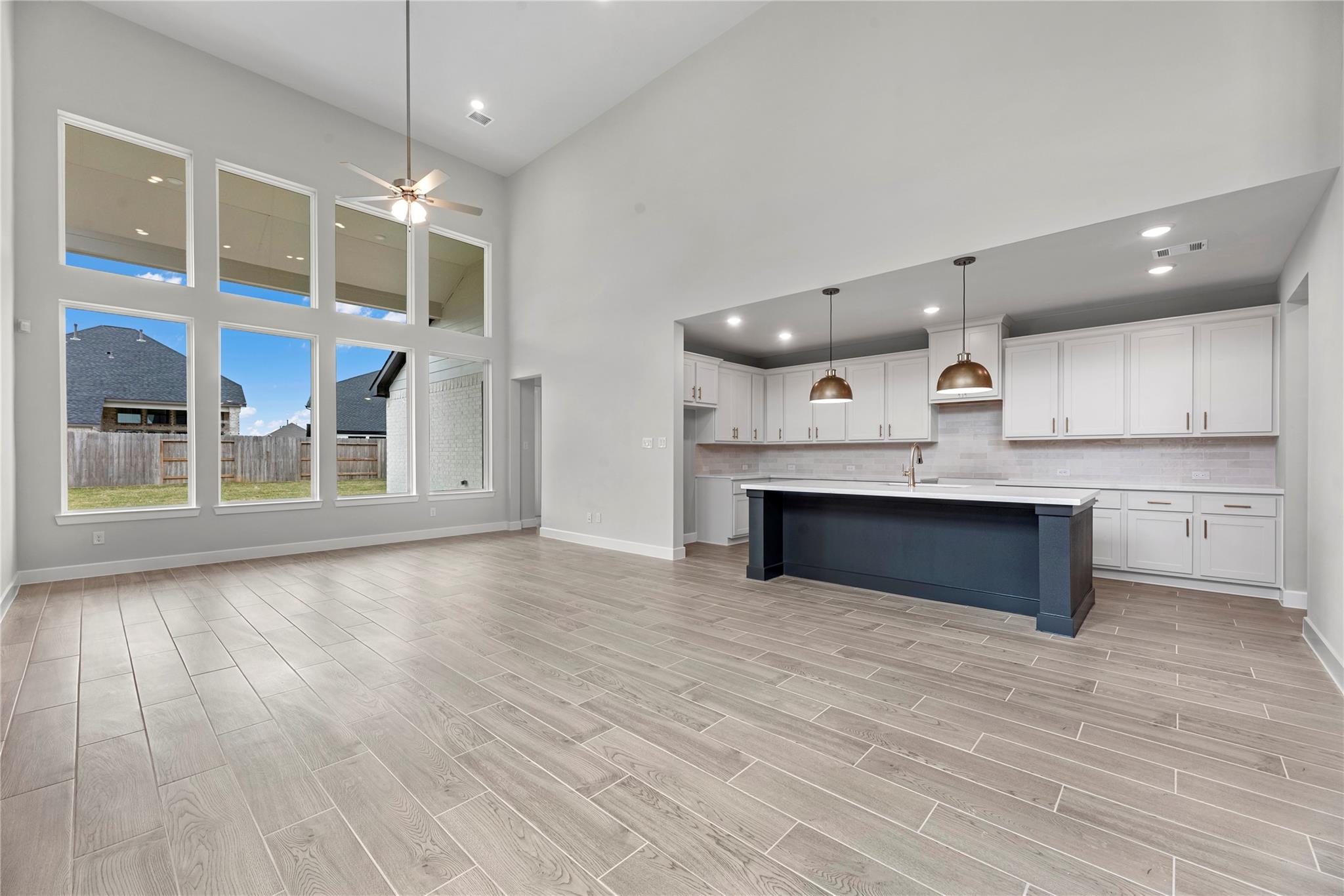 16207 Mallard View Lane