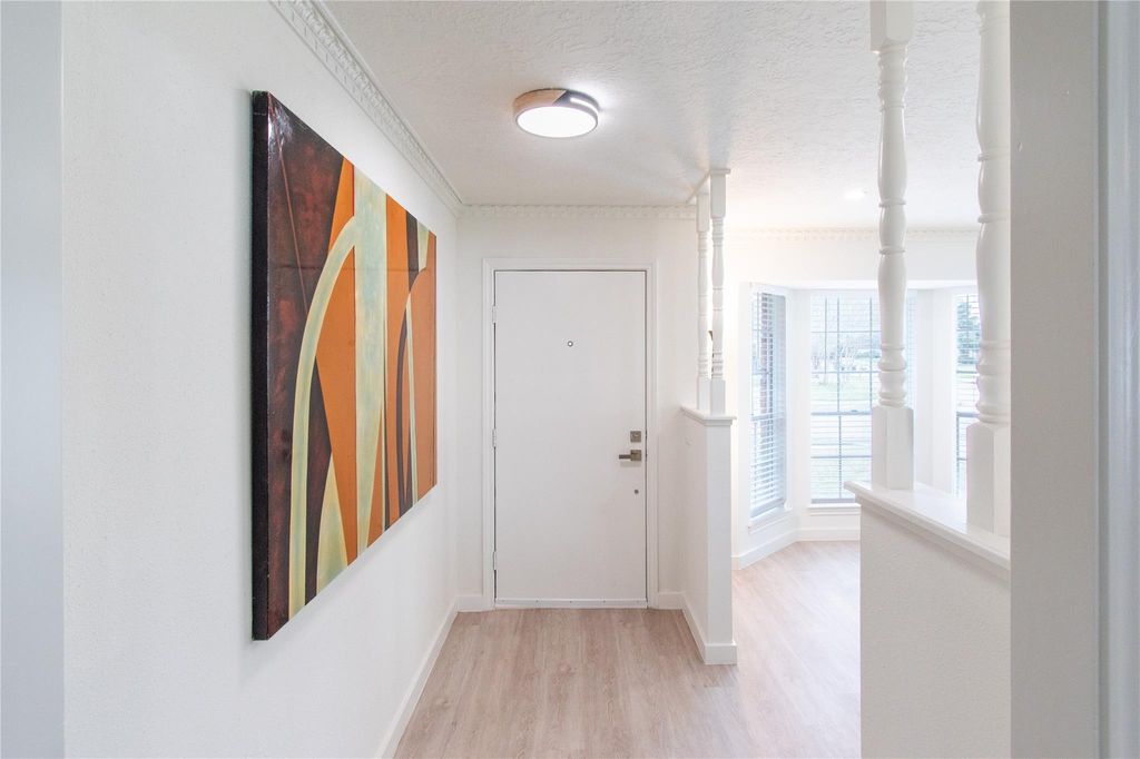 Photo of 6618 La Puente Drive, Houston, TX 77083 (MLS # 8572710)