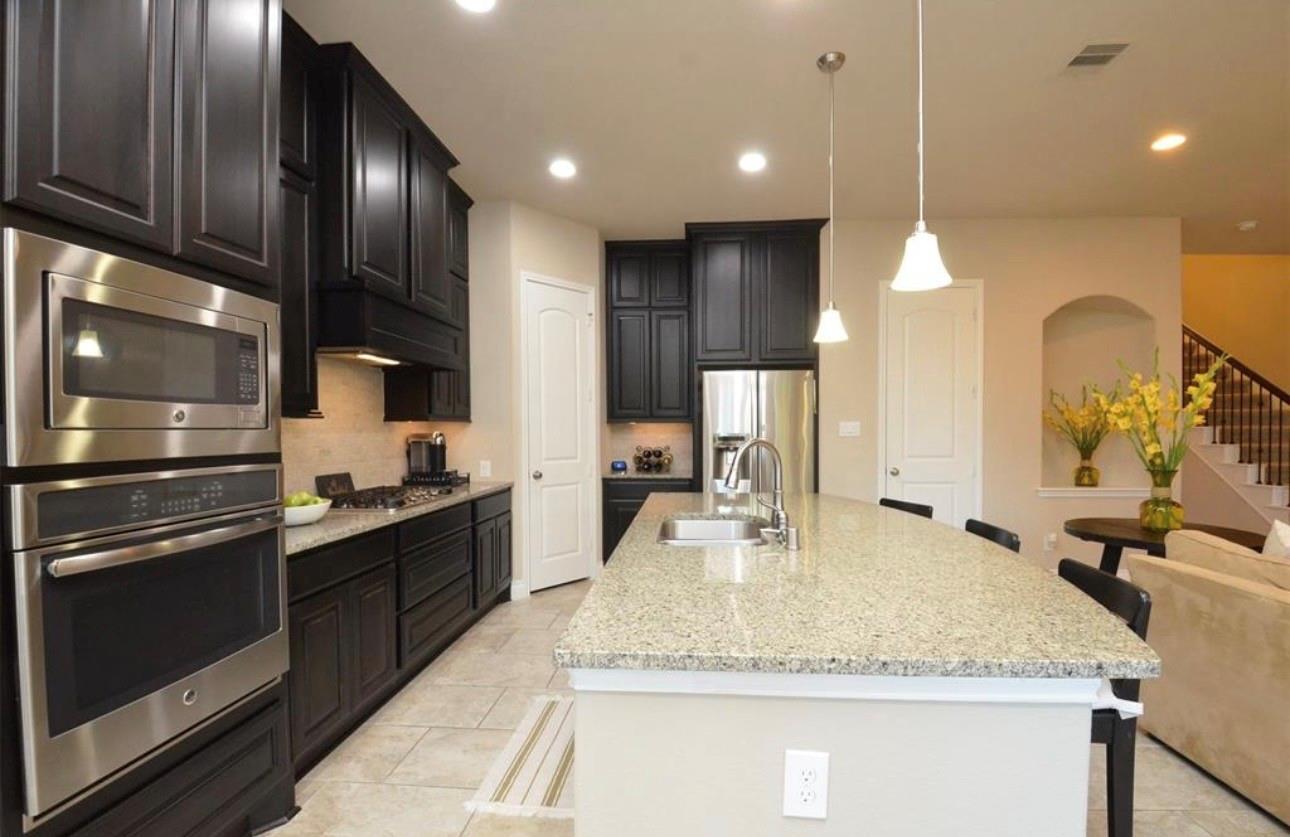 9515 Scanlan Heights Lane