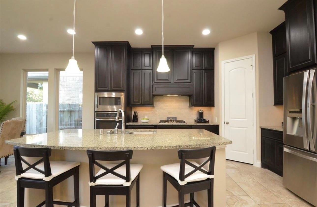 9515 Scanlan Heights Lane