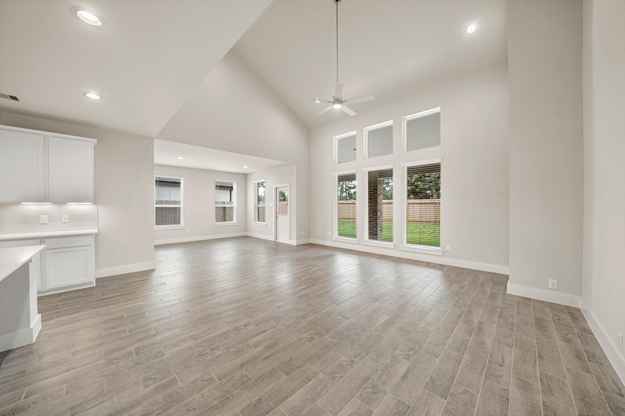 3203 Bushy Hawthorne Drive Drive