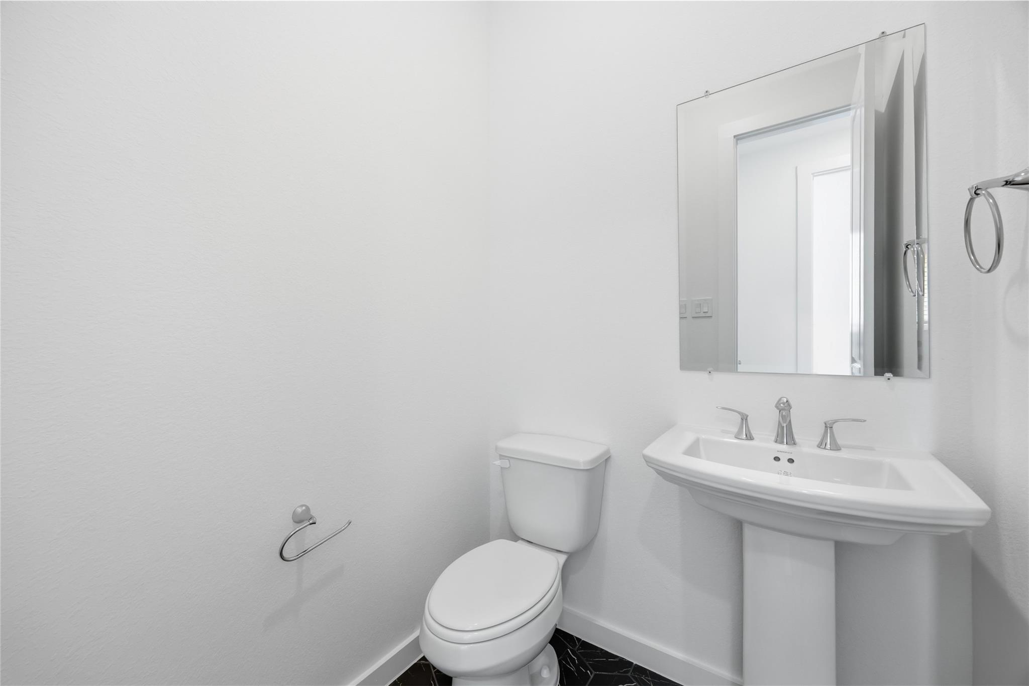 16719 Lake Austin St