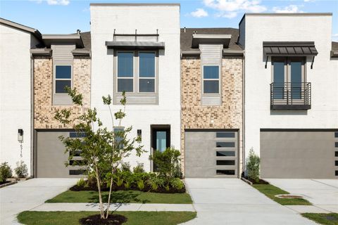 Photo of 16719 Lake Austin St St, Cypress, TX 77433 (MLS # 97755577)