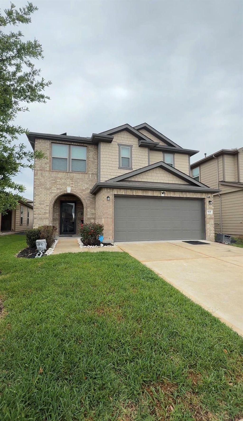 Photo of 9839 Mills Field Drive, Houston, TX 77070 (MLS # 9097316)