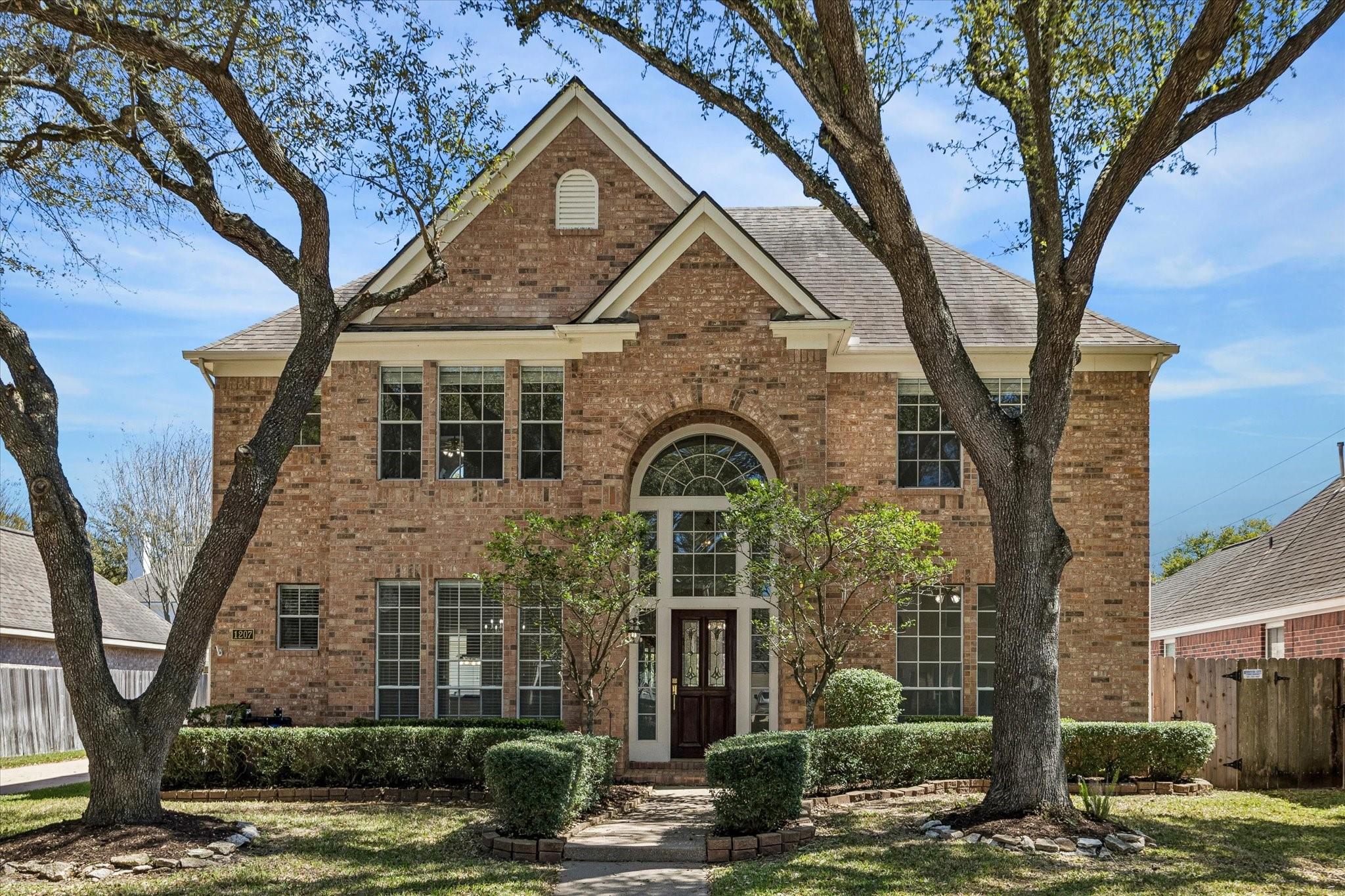 1207 Ellcreek Court