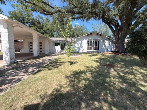 Photo of 1114 Forestburg Drive, Houston, TX 77038 (MLS # 95061558)