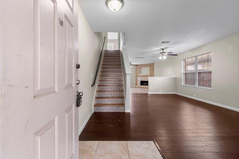 Photo of 511 Cypresswood Knoll, Spring, TX 77373 (MLS # 920261)