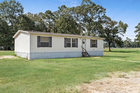 Photo of 13908 Fm 1004, Buna, TX 77612 (MLS # 3899668)