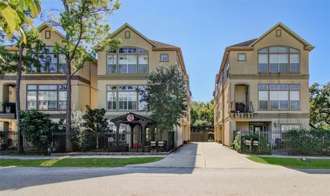 Photo of 4613 Floyd Street, Houston, TX 77007 (MLS # 94549667)