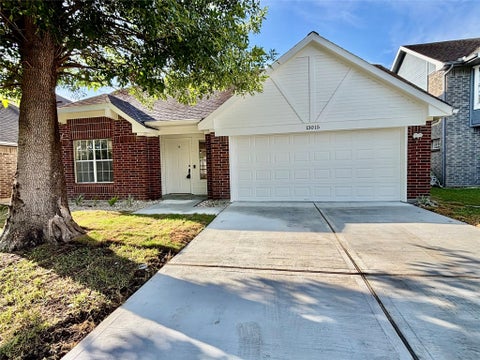 Photo of 13015 Careywood Drive, Sugar Land, TX 77478 (MLS # 93958708)