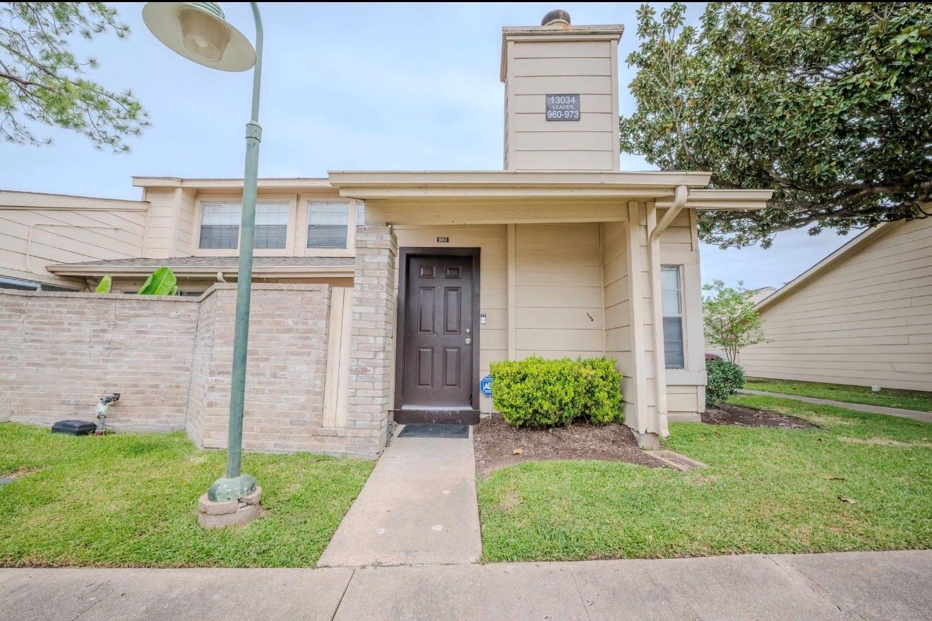 13034 Leader Street 960
