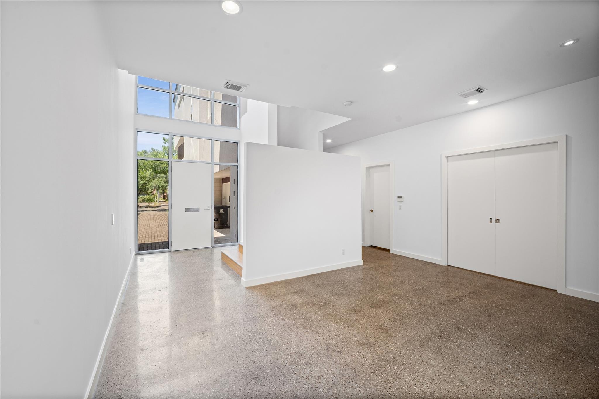 505 W Alabama Street C