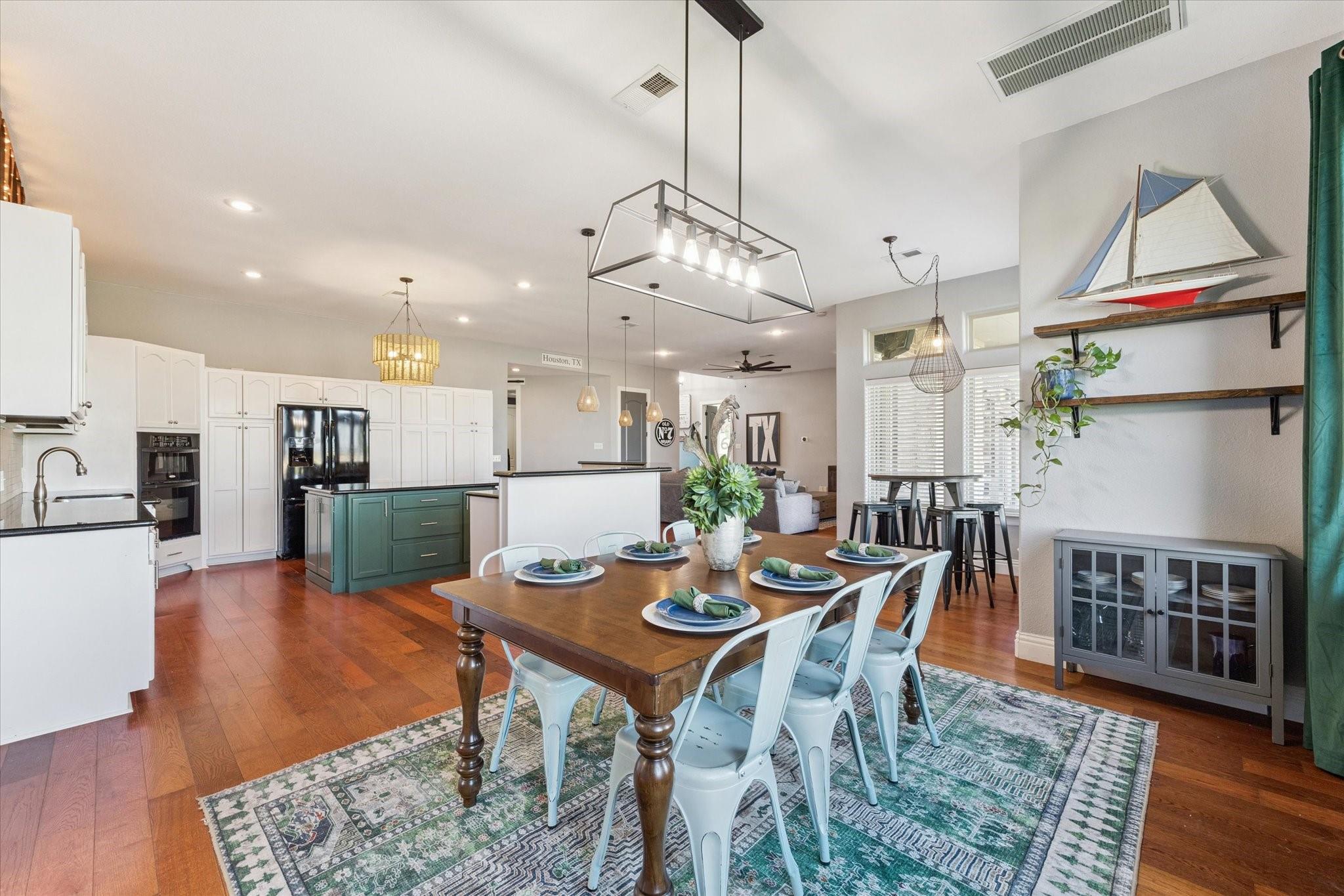 4710 Shadow Grass Drive