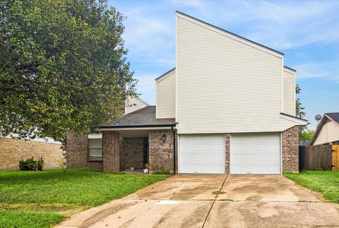 Photo of 6619 Log Hollow Drive, Houston, TX 77088 (MLS # 40840361)