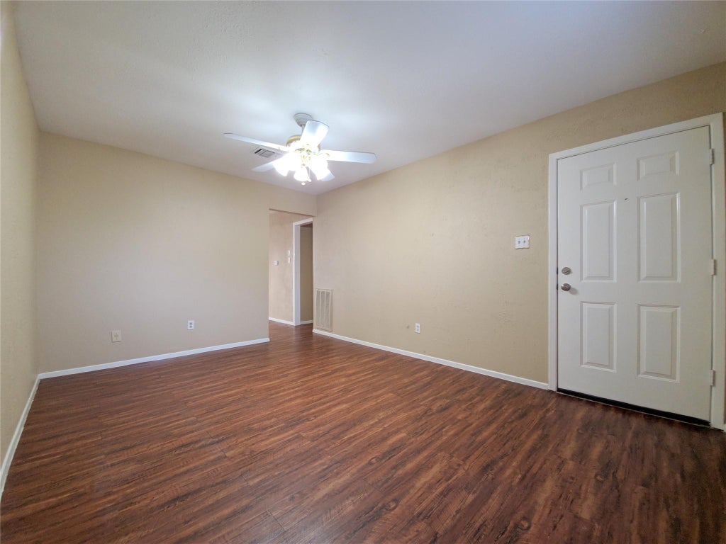 Photo of 14826 Weil Place, Houston, TX 77060 (MLS # 42006023)
