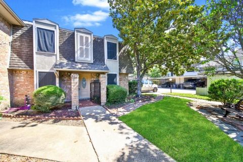 Photo of 7846 Kendalia Drive, Houston, TX 77036 (MLS # 15008415)