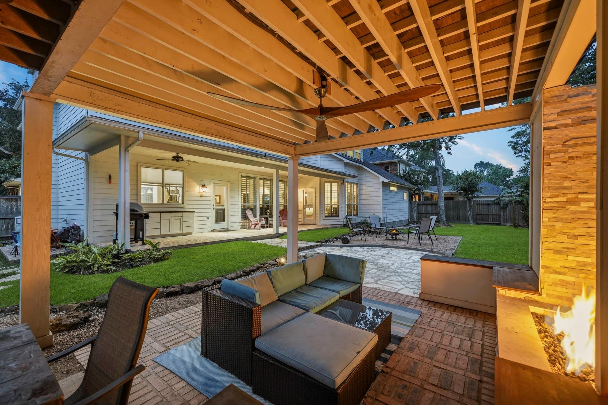 3807 Oakland Circle