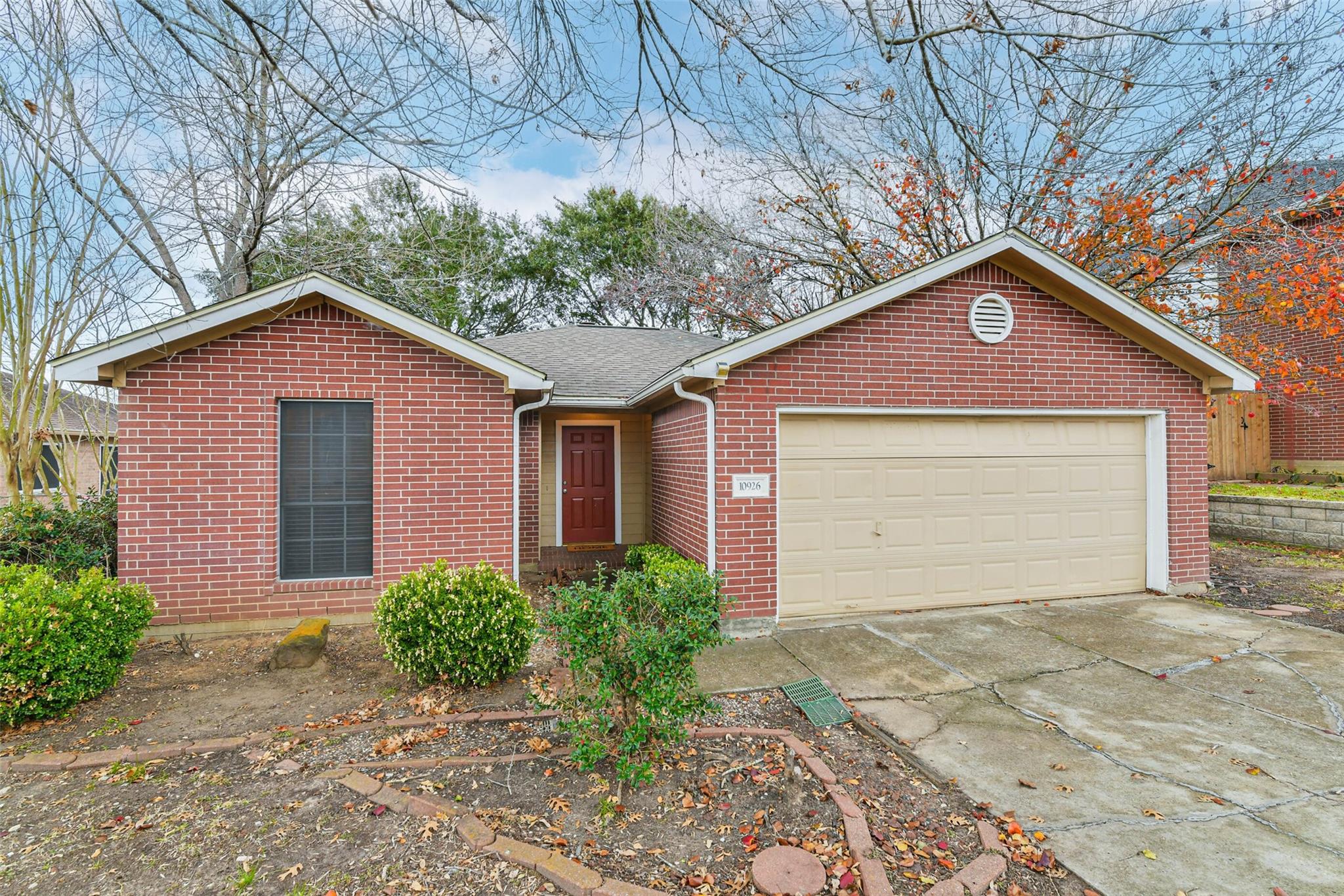 10926 Waterview Circle