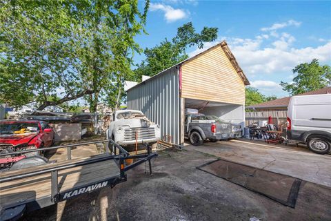 Tiny photo for 2311 Russell Street, Houston, TX 77026 (MLS # 17397634)