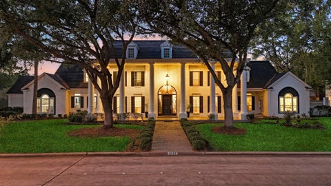 Photo of 2922 Cedar Woods Place, Houston, TX 77068 (MLS # 72778989)