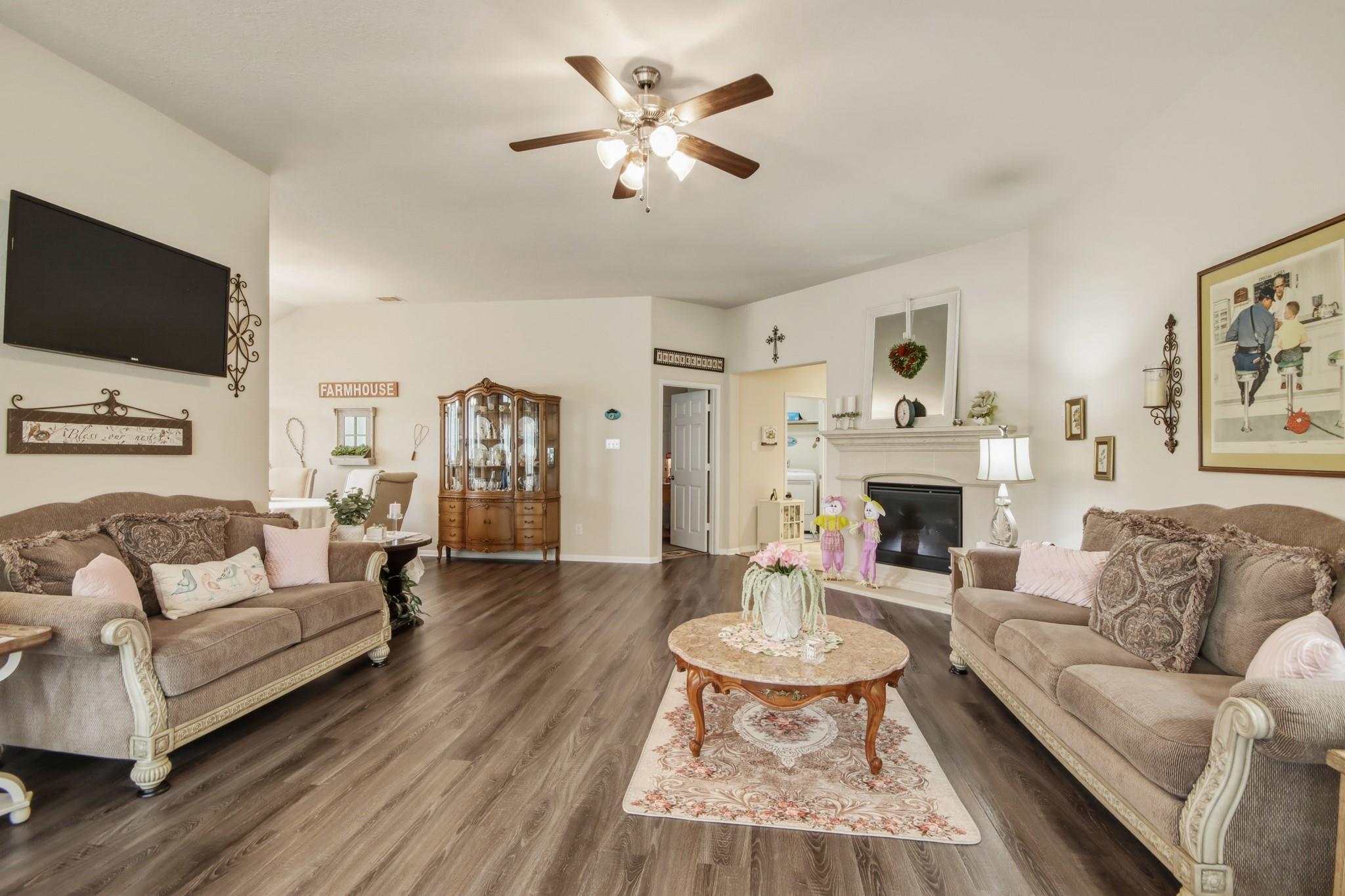 9906 Knob Hollow Way