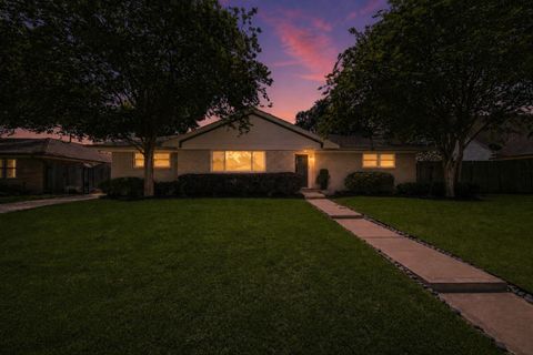 10211 Cliffwood Drive Houston TX 77035